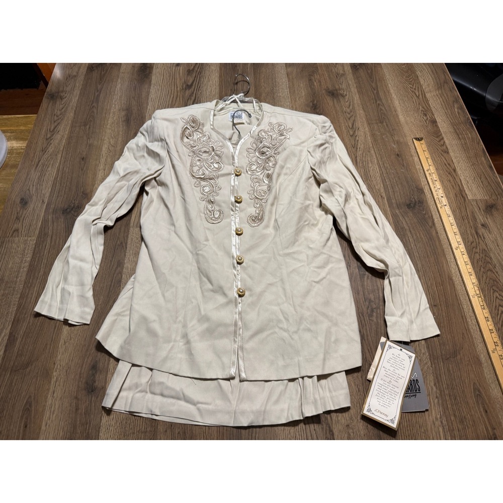 R & M Richards Skirt Suit Womens Size 18 Beige 2 Piece Embroidered Button NWT